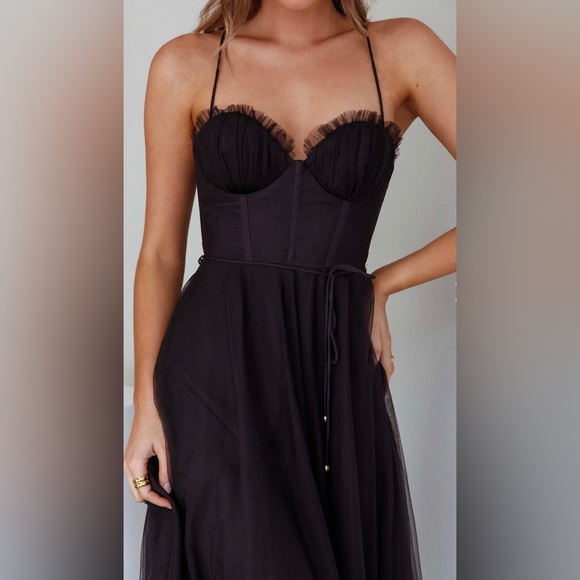 SELFIE LESLIE NWT SMITTEN SWEETHEART NECKLINE CHIFFON MIDI DRESS - Picture 5 of 10